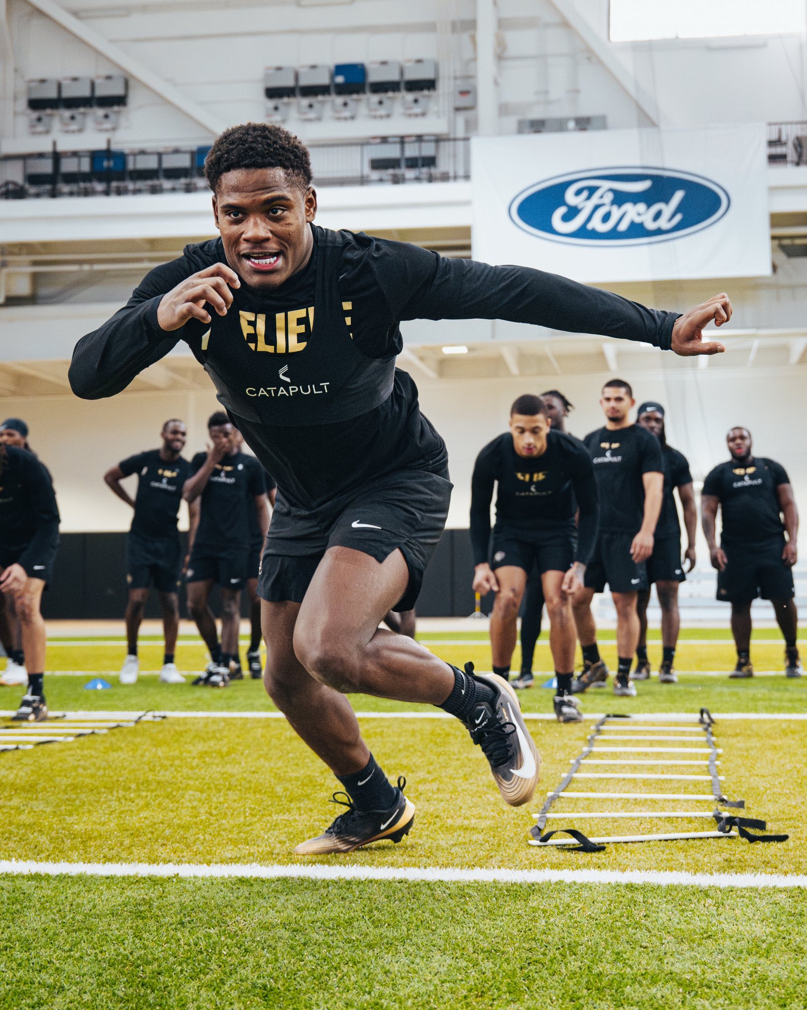 Colorado defensive back Boo Carter